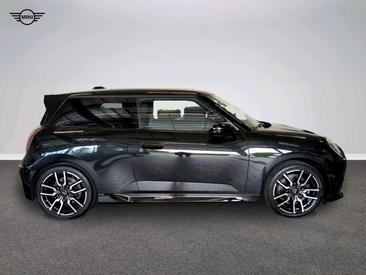 Mini Cooper E JCW — photo 2