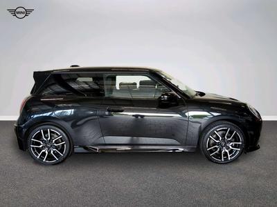 Mini Cooper E JCW