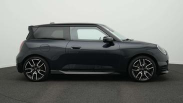 Mini Cooper SE JCW — photo 2