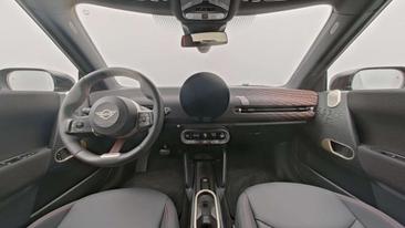 Mini Cooper SE JCW — photo 14