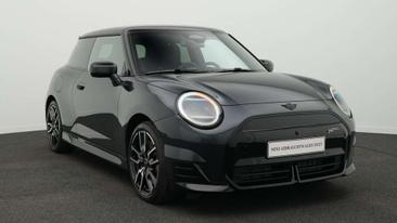 Mini Cooper SE JCW — photo 15
