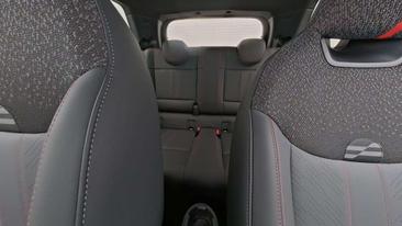 Mini Cooper SE JCW — photo 26