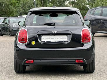 Mini Electric Classic Cooper SE — photo 5