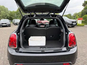 Mini Electric Classic Cooper SE — photo 8