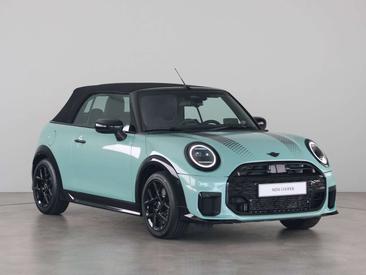 Mini Cabrio JCW Cooper — photo 3