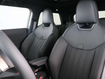 Mini Cooper E JCW