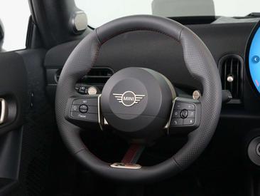 Mini Cabrio JCW Cooper — photo 31