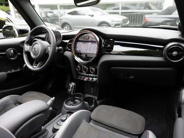 Mini Cabrio JCW John Cooper Works — photo 7