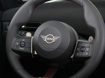 Mini Cabrio JCW Cooper — photo 37