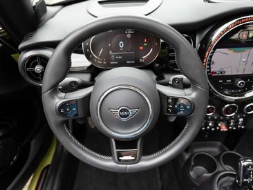 Mini Cabrio JCW John Cooper Works — photo 11