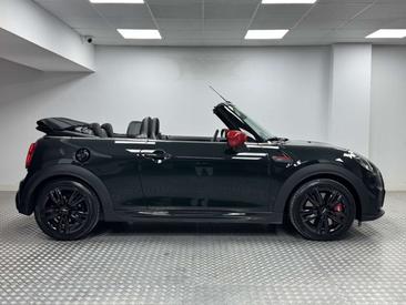 Mini Cabrio John Cooper Works — photo 8