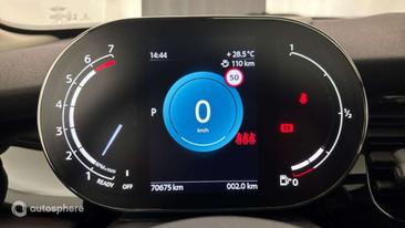 Mini Cooper E — photo 10