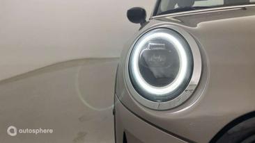 Mini Cooper E — photo 17