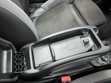 Mini Cabrio John Cooper Works — photo 18