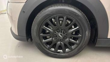 Mini Cooper E — photo 20