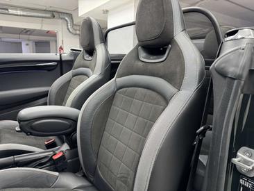 Mini Cabrio John Cooper Works — photo 23