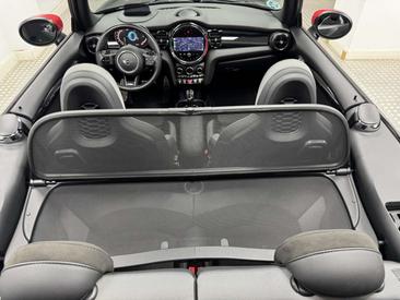 Mini Cabrio John Cooper Works — photo 24