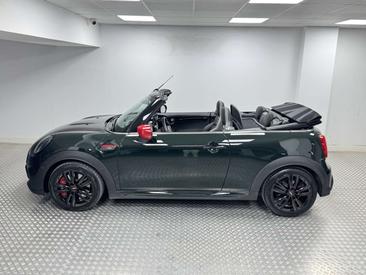 Mini Cabrio John Cooper Works — photo 34