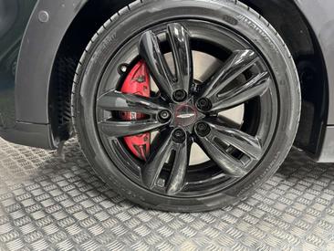 Mini Cabrio John Cooper Works — photo 45