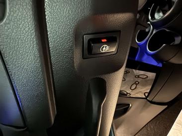Mini Cabrio John Cooper Works — photo 48