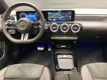 Mercedes CLA 200 AMG Line — photo 7