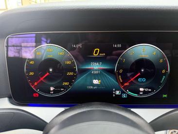 Mercedes Classe E 300 — photo 14
