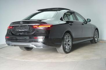 Mercedes Classe E 300 — photo 4