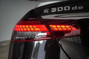 Mercedes Classe E 300 — photo 10