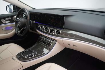 Mercedes Classe E 300 — photo 15