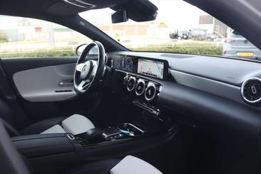 Mercedes Classe A 250 AMG Line — photo 5