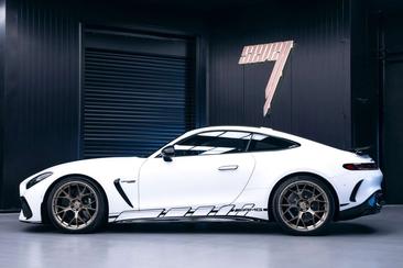 Mercedes AMG GT 63 Premium Plus — photo 4