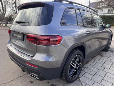 Mercedes GLB 200 AMG Line — photo 3