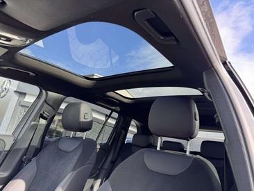 Mercedes GLB 200 AMG Line — photo 11
