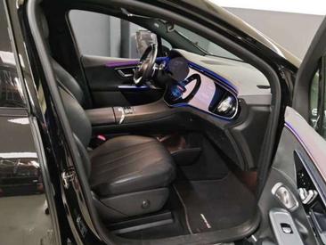 Mercedes EQE 350 AMG Line — photo 6