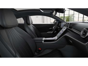 Mercedes CLE 200 — photo 11