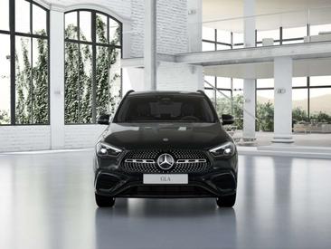 Mercedes GLA 200 Night Edition — photo 4