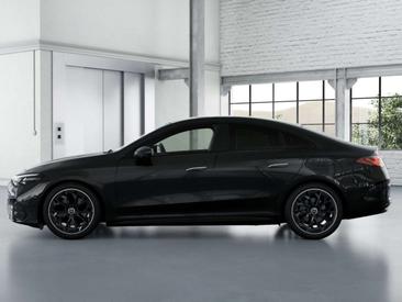 Mercedes CLA 200 AMG Line — photo 3