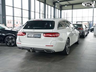 Mercedes Classe E 300 — photo 3