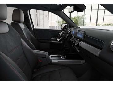 Mercedes GLB 250 AMG Line — photo 7