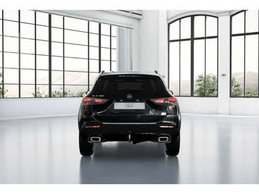 Mercedes GLA 180 — photo 5