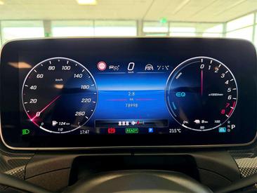 Mercedes Classe C 300 AMG Line — photo 10