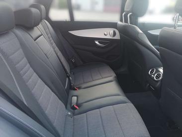 Mercedes Classe E 220 Night Edition — photo 10