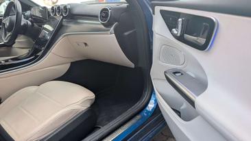 Mercedes Classe C 300 Business — photo 27