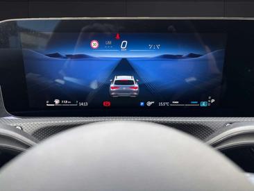 Mercedes CLA 200 AMG Line — photo 17