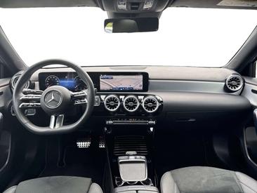 Mercedes Classe A 180 AMG Line — photo 8