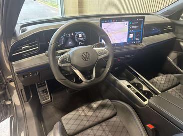 Volkswagen Passat TDI R-Line — photo 6