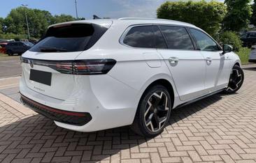 Volkswagen Passat TDI R-Line — photo 3