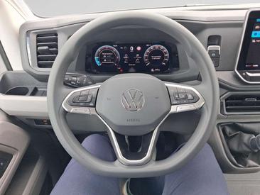 Volkswagen Crafter — photo 12