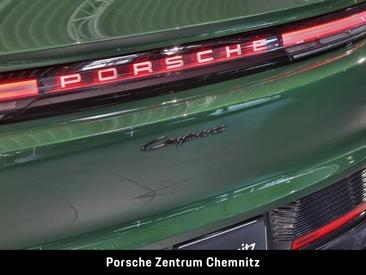Porsche Cayenne E4 Coupé Electric — photo 9