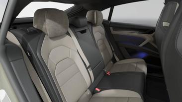 Porsche Cayenne E4 Turbo Coupé Electric — photo 13